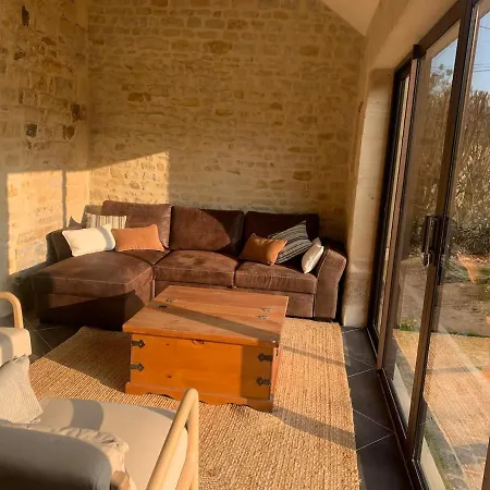 Le Mesnil Dan - Seminaire, De Groupe 24 Personnes בית נופש *